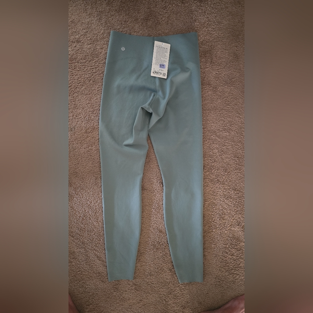 Lululemon Glow Up HR Tight
